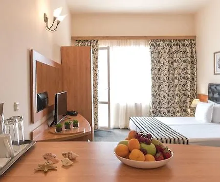 Hotel Lotus Family - Free Parking Sunny Beach