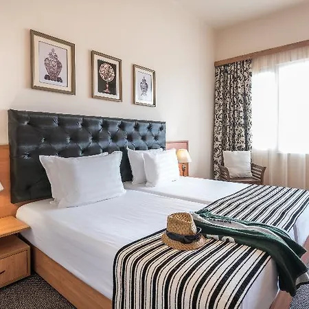 Hotel Lotus Family - Free Parking Sunny Beach